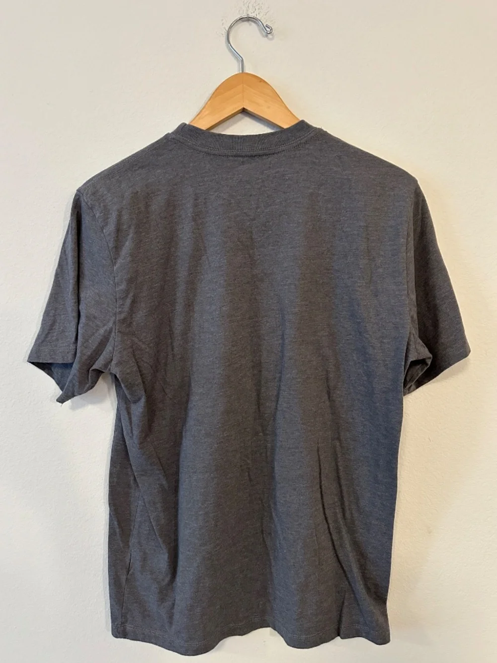 The North Face Stacked Logo Graphic T-Shirt Men's M Charcoal Gray